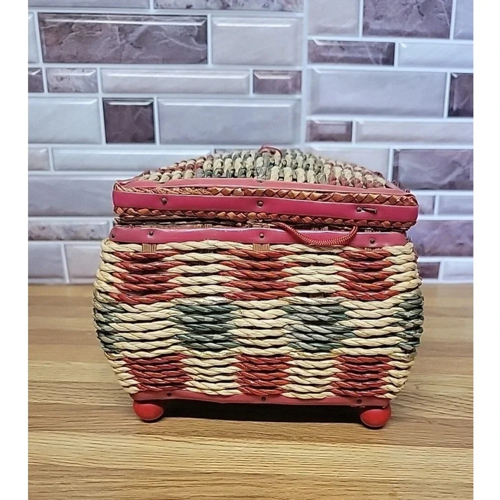 Vintage Wicker Sewing Basket Music Box Red Green Woven Storage Box Pincushion